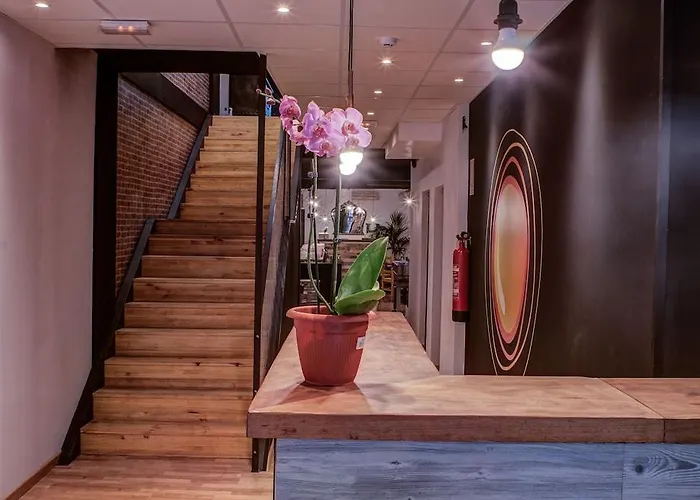 Ole Backpackers Hostel