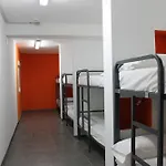 Olé Backpackers Hostel *