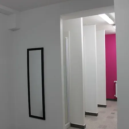 Albergue Ole Backpackers *