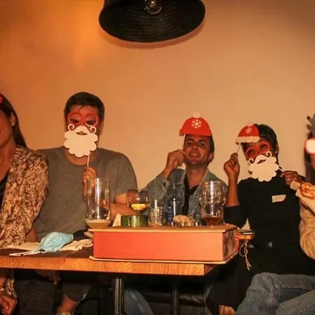 Ole Backpackers ホステル